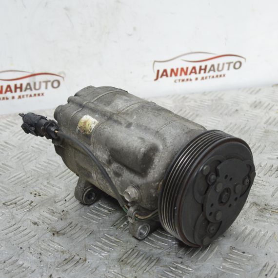 Компресор кондиціонера Audi A3 TT 1996-2006 Ауді А3 ТТ 1J0820803J