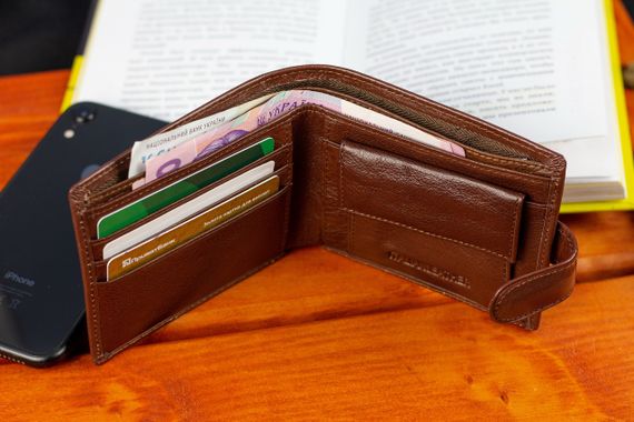 Чоловічий портмоне з натуральної шкіри ST Leather B104 Коричневий | Зображення 7