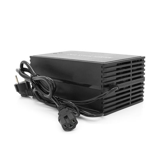 Зарядний пристрій для акумуляторів Li-ion 48V(58,8V),14S,10A,650W, індикація, 220х122х86mm, 1.5kg | Зображення 2