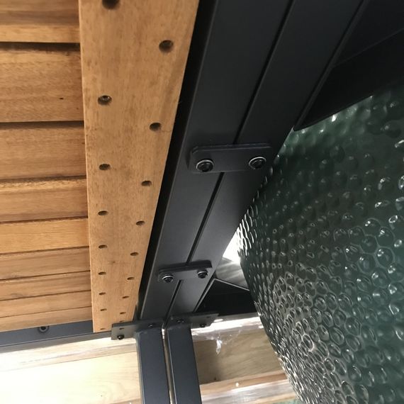 Планка сполучна для кріплення деталей каркаса столу Big Green Egg 120298 Код: 005787