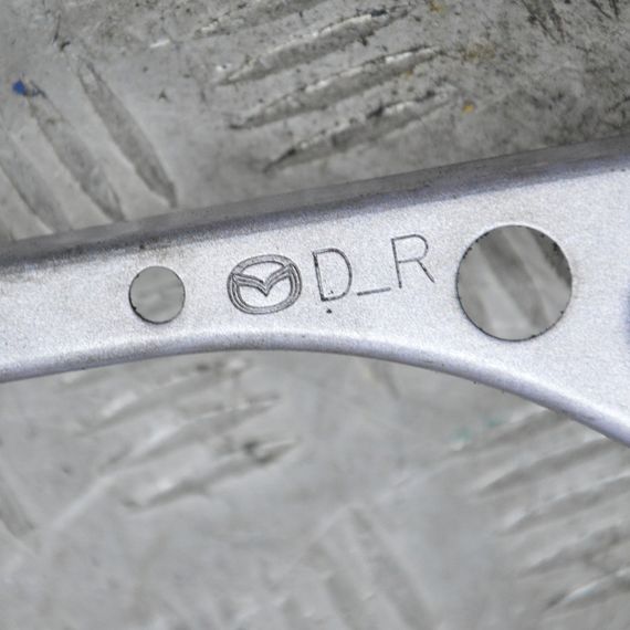 Кріплення крила праве Mazda 6 GH 2007-2012 Кронштейн переднього правого крила Мазда 6 D_R | Зображення 3