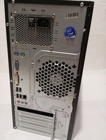 ПК Fujitsu Esprimo P420 E85+ Tower / Intel Core i5-4430 (4 ядра по 3.0 - 3.2 GHz) / 8 GB DDR3 / 320 GB HDD / Intel HD Graphics 4600 / DVD-RW б/в | Зображення 3
