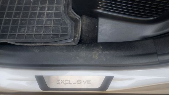 Накладки на пороги (4 шт) Exclusive для Lexus NX 2014-2021 гг | Зображення 1