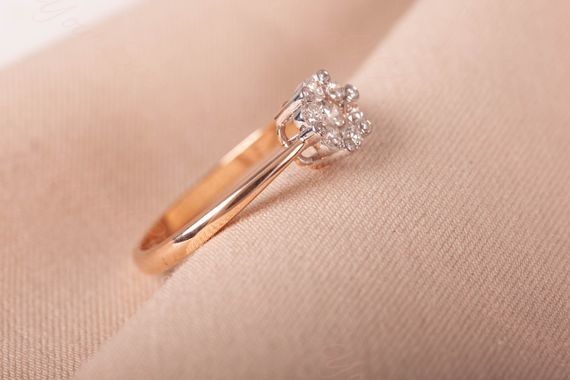 Кольцо из желтого и белого золота с бриллиантами 18.5 | Зображення 5