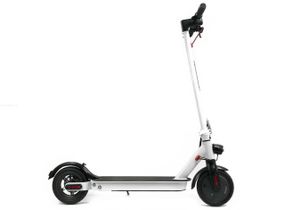 Crosser E9 MAX: ваш вірний супутник у місті 15AH 10" 600 W 111143 Білий