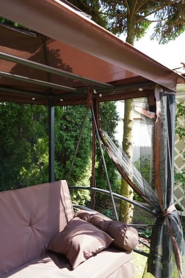 Гойдалка садова з москітною сіткою Bonro JD3060 коричнева 3-місна розкладна 80000024 | Зображення 7