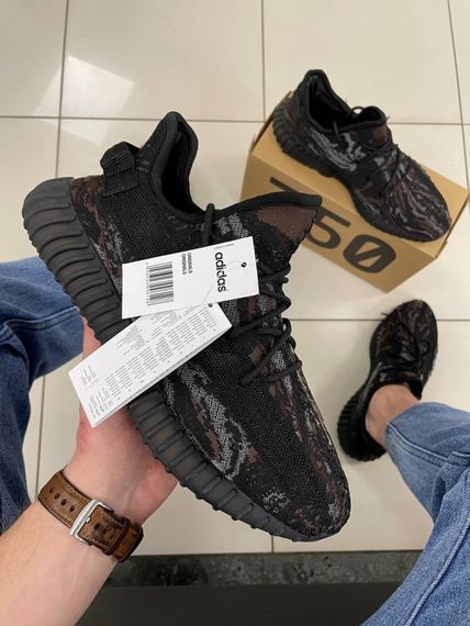 Кросівки Adidas Yeesy Boost 350 Black / Camo | Зображення 4