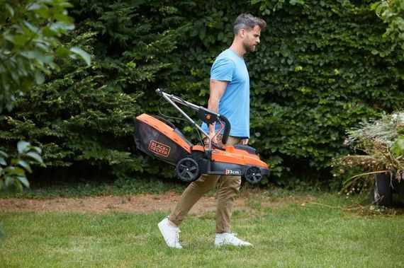 Газонокосарка акумуляторна Black&Decker BCMW33184L2 | Зображення 1