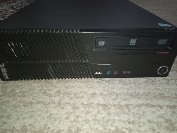 ПК Lenovo ThinkCentre M71e SFF / Intel Core i5-2500 (4 ядра по 3.3 - 3.7 GHz) / 4 GB DDR3 / 500 GB HDD / Intel HD Graphics 2000 / DVD-RW б/в | Зображення 1