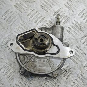 Вакуумний насос 1.8 / 2.0 CDI Mercedes A-Class W169 2004-2012 Насос вакуумний Мерседес в169 A6402300465