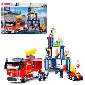 Конструктор Sluban M38-B0967 585 деталей