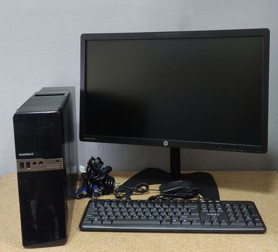 Комплект ПК: Gamemax SFF / Intel Core i3-4130 (2 (4) ядра по 3.4 GHz) / 8 GB DDR3 / 120 GB SSD / Intel HD Graphics 4400 + Монітор HP EliteDisplay S231d / 23" (1920x1080) IPS / VGA, DP / WebCam б/в | Зображення 1