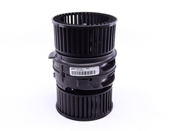 Моторчик печки Renault Trafic III 14- Scenic III 09- 715047