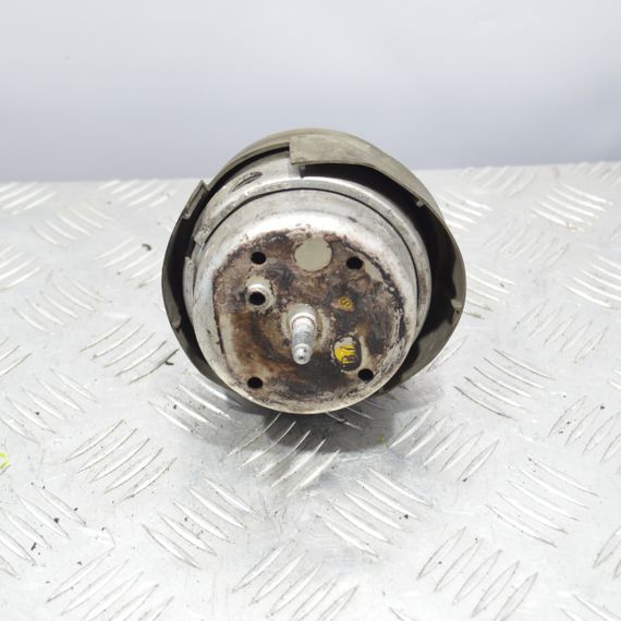 Подушка двигуна права 2.0 TFSI Audi A4 B6 B7 2000-2008 Опора мотора права Ауді а4 б6 б7 8E0199382L | Зображення 1