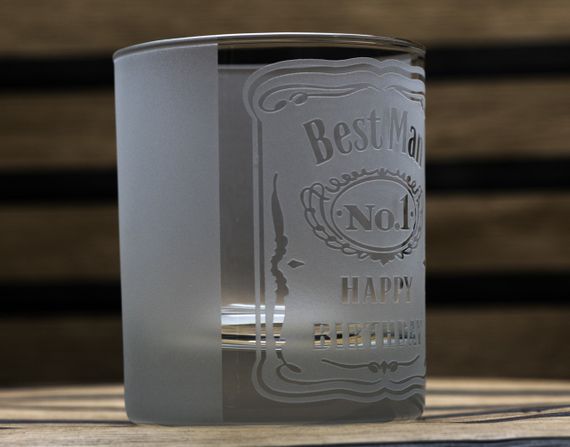 Подарочный стакан 300 мл для виски сока воды с гравировкой 3 Д лучший мужчина | Зображення 1