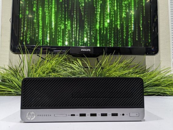 ПК HP ProDesk 600 G3 SFF / Intel Core i5-7400 (4 ядра по 3.0 - 3.5 GHz) / 16 GB DDR4 / 240 GB SSD / Intel HD Graphics 630 б/в | Зображення 1