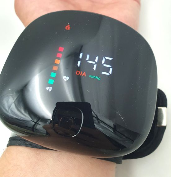 Цифровий тонометр A01 компактний пристрій для вимірювання тиску XPRO (47744-A01_235) | Зображення 2