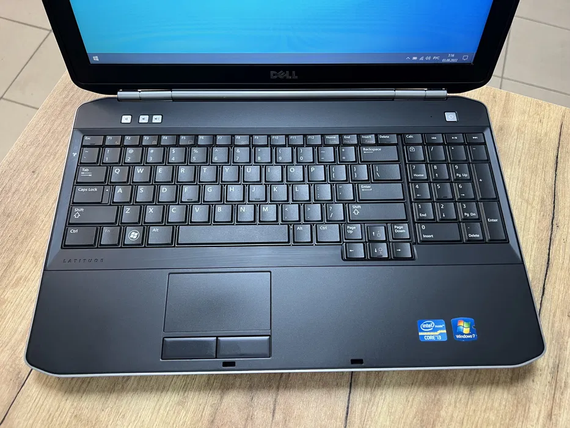 Ноутбук для навчання Dell Latitude 5520 15.6" HD intel core i3 2330M/4gb/500Gb HDD | Зображення 1