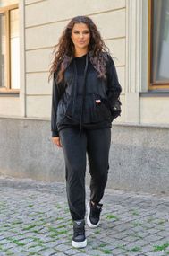 Женский велюровый спортивный костюм худи и штаны, большие размеры и батал, SS160 цвет черный, размер 48/50