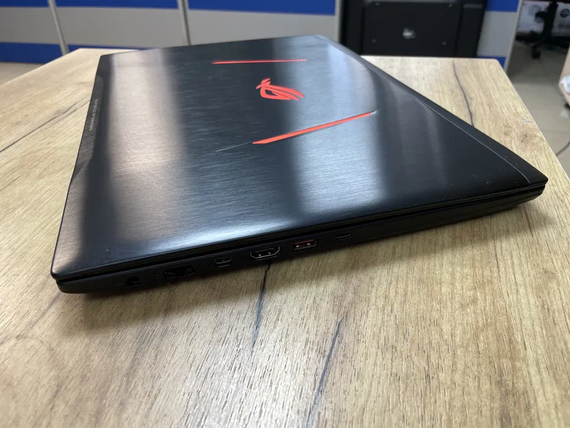 Ноутбук  Asus Rog GL502 15.6  IPS core i7 7700HQ/12Gb/250Gb SSD+1Tb/GTX 1060 | Зображення 4