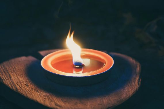 Массажная свеча L'amour Iris and Amber Musk с ароматом ириса и янтарного мускуса, 30 мл Sex Aura | Зображення 2