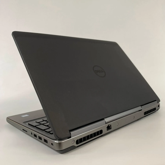 Мобильная рабочая станция Dell Precision 7520 / 15.6" (1920x1080) IPS / Intel Core i7-7700HQ (4 (8) ядра по 2.8 - 3.8 GHz) / 16 GB DDR4 / 256 GB SSD / AMD Radeon Pro WX 4150, 4 GB GDDR5, 128-bit / HDMI б/у + Подарок Мышь / USB | Зображення 5