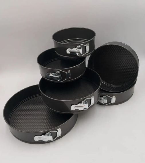 Набір роз'ємних із 6 форм для випічки Unique UN-1701 | Зображення 1