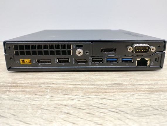 Неттоп Lenovo ThinkCentre M720q Tiny USFF / Intel Core i3-8100T (4 ядра по 3.1 GHz) / 8 GB DDR4 / 240 GB SSD / Intel UHD Graphics 630 / USB 3.1 б/в | Зображення 2