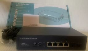Високошвидкісний комутатор Ethernet 2.5G (ig204 v1)