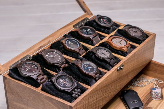 Іменна коробочка на 10 комірок для годинників зі скляною кришкою з ящиком | Зображення 6