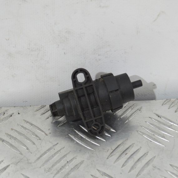 Клапан управління турбіни 1.8 Ford Fiesta IV Focus I Transit Connect 1998-2013 Клапан тиску наддуву Форд Фієста 98AB9E882AA | Зображення 2