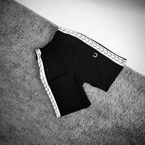 Чоловічі шорти Fred Perry чорні (лампас) | Зображення 2