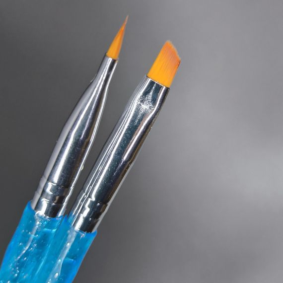 Скошенная кисть для геля #5 (голубая с блестками)