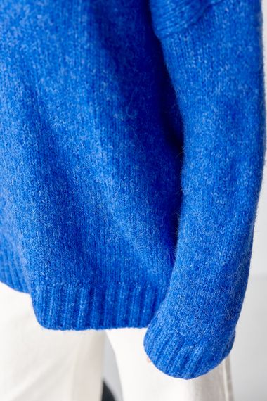 В'язаний жіночий джемпер oversize - синій цвет, ONE SIZE (є розміри) | Зображення 3
