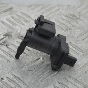 Електромагнітний клапан Mercedes C-Class W203 2000-2007 Вакуумний клапан Мерседес в203 A2038000178