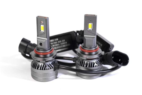 Комплект світлодіодних ламп TBS Design T8 PRO HB4 12-24 V 110 W P22d 11000 lm 6000 K | Зображення 1