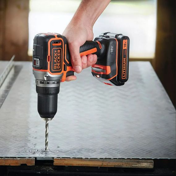 Акумуляторний дриль-шурупокрут Black&Decker без АКБ та ЗП BL186N | Зображення 2