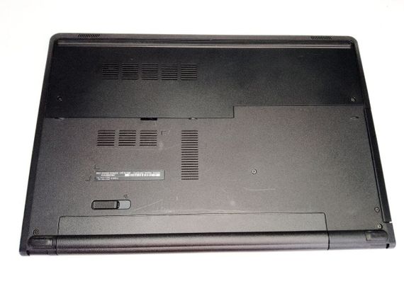Ноутбук Б-класс Dell Inspiron 5566 / 15.6" (1366x768) TN Touch / Intel Core i3-7100U (2 (4) ядра по 2.4 GHz) / 8 GB DDR4 / 128 GB SSD / Intel HD Graphics 620 / WebCam б/у | Зображення 7
