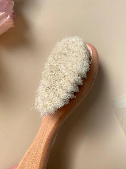 Щітка і гребінець для новонароджених з натуральним м'яким ворсом дитячий набір з двох предметів | Зображення 5