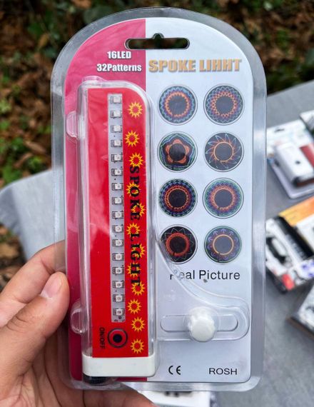 Велосипедная разноцветная светодиодная подсветка колес велосипеда Spoke light 16 LED 32 вело узора | Зображення 6