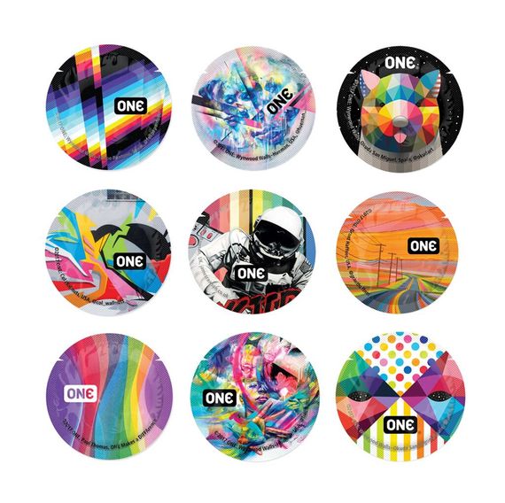 Презерватив ONE Classic Select Artist Collection, 1 шт, гладенький, зі змазкою, дизайнерське паковання
