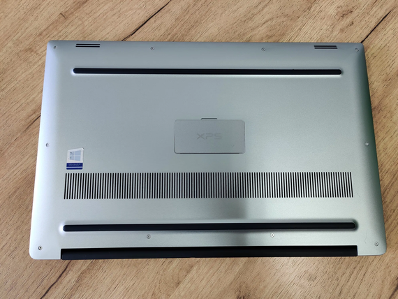 Ноутбук Dell XPS 15 9560/15.6 FHD/IPS/i7 7700HQ/16Gb/SSD512Gb/GTX1050-4Gb | Зображення 6