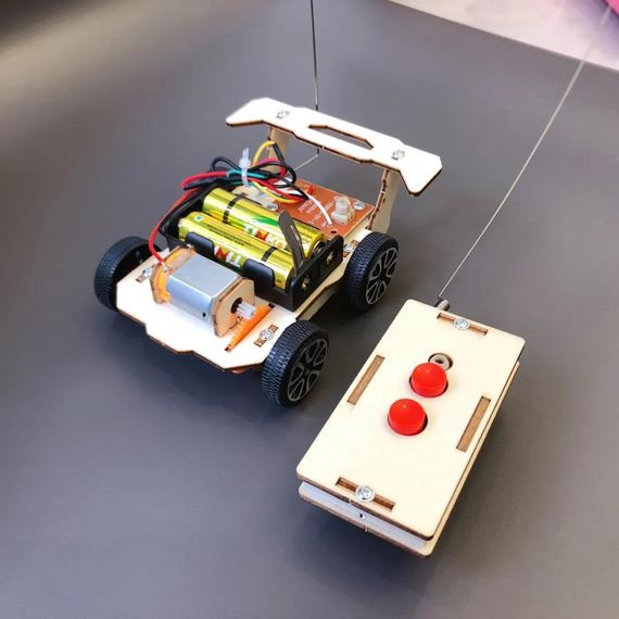 Конструктор машинка на радио управлении, конструктор детский