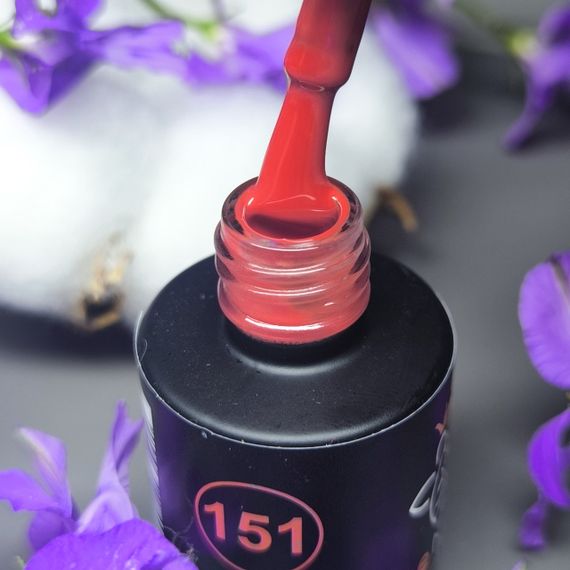 Гель-лак для ногтей Bee Nails 151 (вишнево-красный) 8мл