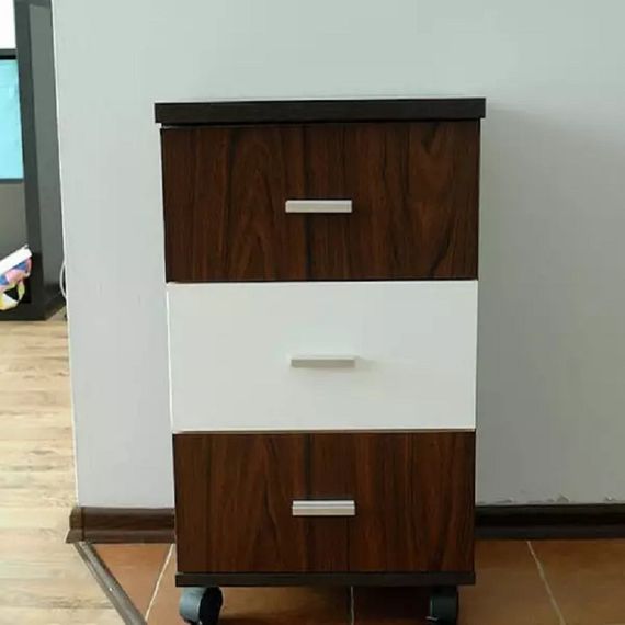 Плівка самоклеюча (самоклейка) d-c-fix 200-1682 0,45м відріз від 1 до 15м волоський горіх | Зображення 1