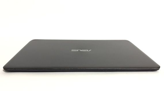 Ультрабук Б-клас Asus ZenBook UX305CA / 13.3" (1920x1080) IPS / Intel Core m3-6Y30 (2 (4) ядра по 0.9 - 2.2 GHz) / 8 GB DDR3 / 128 GB SSD / Intel UHD Graphics 620 / WebCam / Win 10 Home б/в | Зображення 5