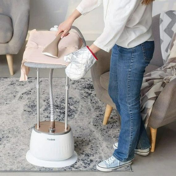 Вертикальний відпарювач зі зручною стійкою MAGIO, Парова праска для прасування одягу RM-14 | Зображення 4