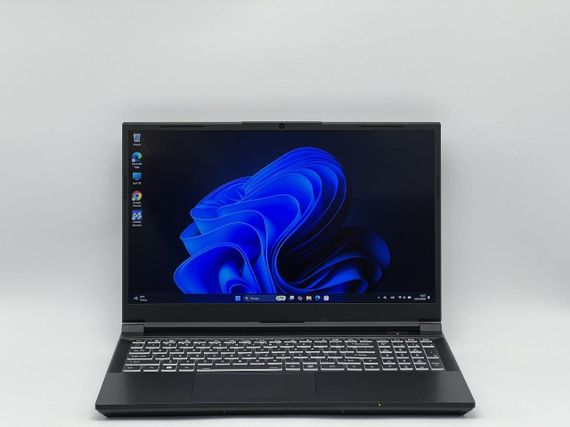 Ігровий ноутбук XPG Xenia 15G / 15.6" (1920x1080) IPS / Intel Core i7-13700H (14 (20) ядер по 2.4 - 5.0 GHz) / 16 GB DDR5 / 960 GB SSD / nVidia GeForce RTX 4070, 8 GB GDDR6, 128-bit / WebCam б/в + Подарунок Бездротова миша HOCO GM28 | Зображення 1