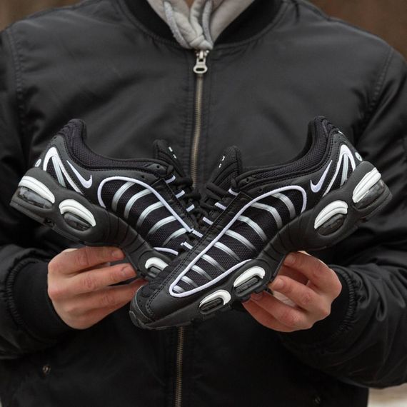 Демісезонні кросівки Nike MAX AIR колір чорний/білий | Зображення 4