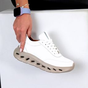 Молодіжні дизайнерські білі кросівки натуральна шкіра